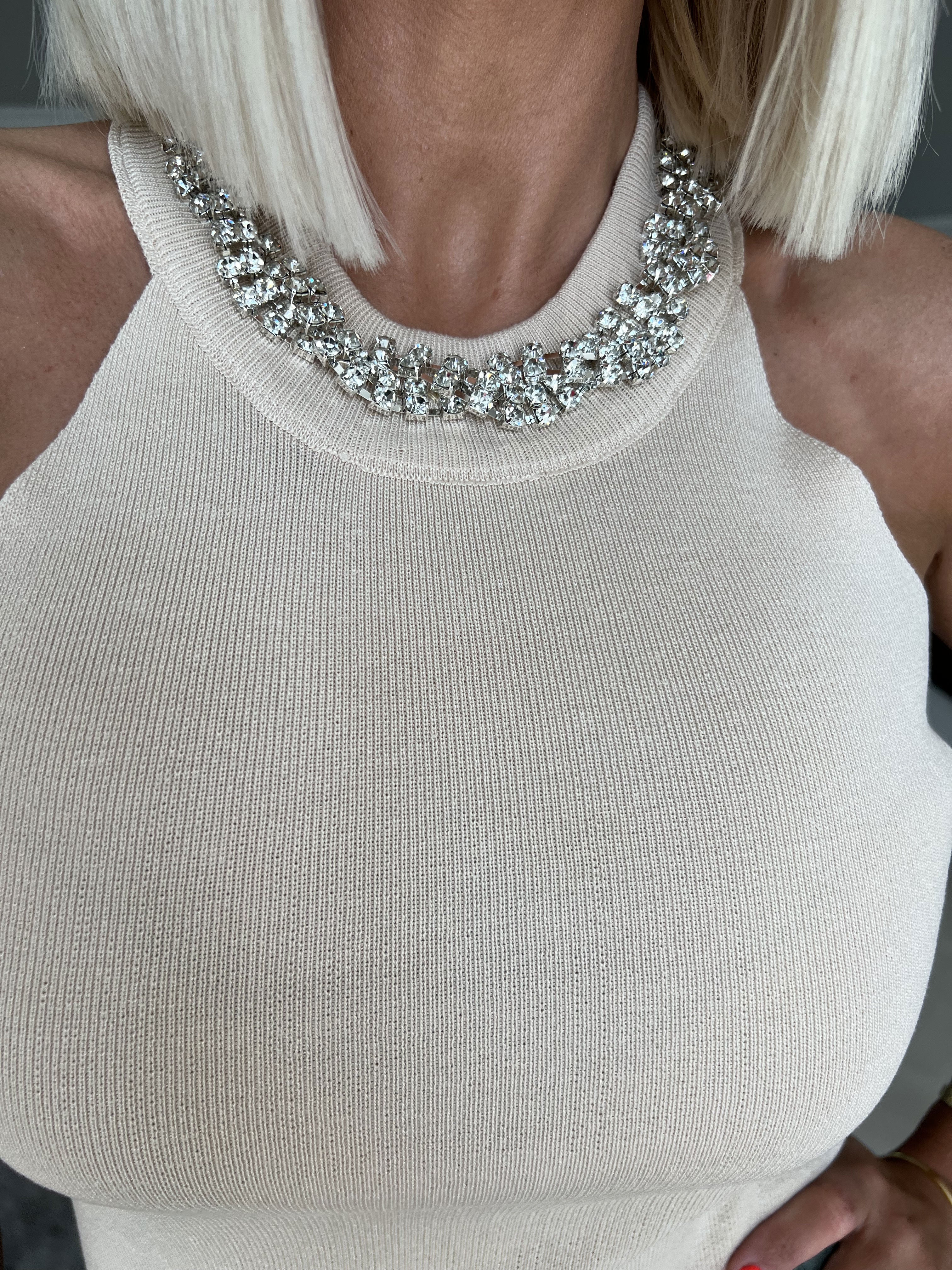 Elba - Top i elastisk stof med halterneck og similisten